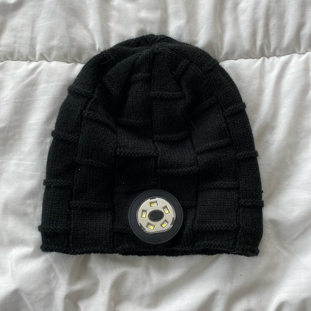 Black beanie with flashlight, high and low, white LED red and blue, flashing LED